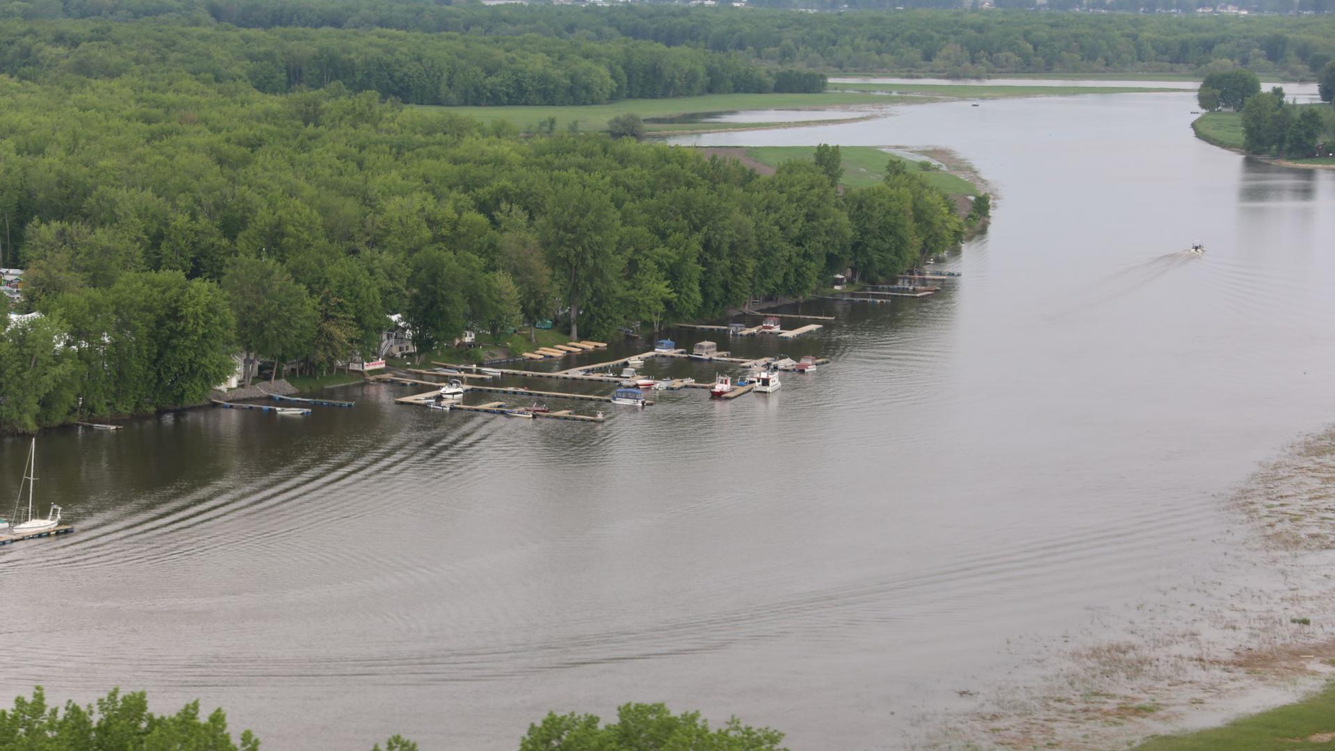 Notre marina offre tout ce dont ont besoin les pêcheurs, chasseurs et plaisanciers